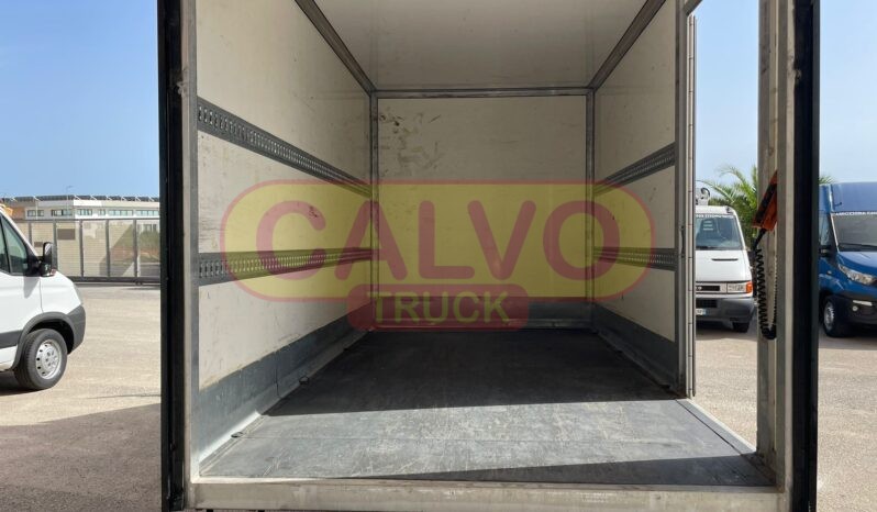 Iveco daily 35C13 furgonatura e pedana idraulica vano di carico