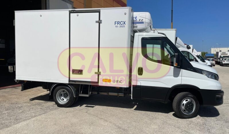 Iveco Daily Isotermico - porta laterale