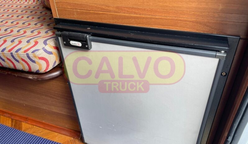 Iveco Eurocargo trasporto macchine da corsa - frigo
