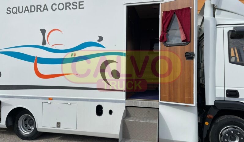 Iveco Eurocargo trasporto macchine da corsa -ingresso living